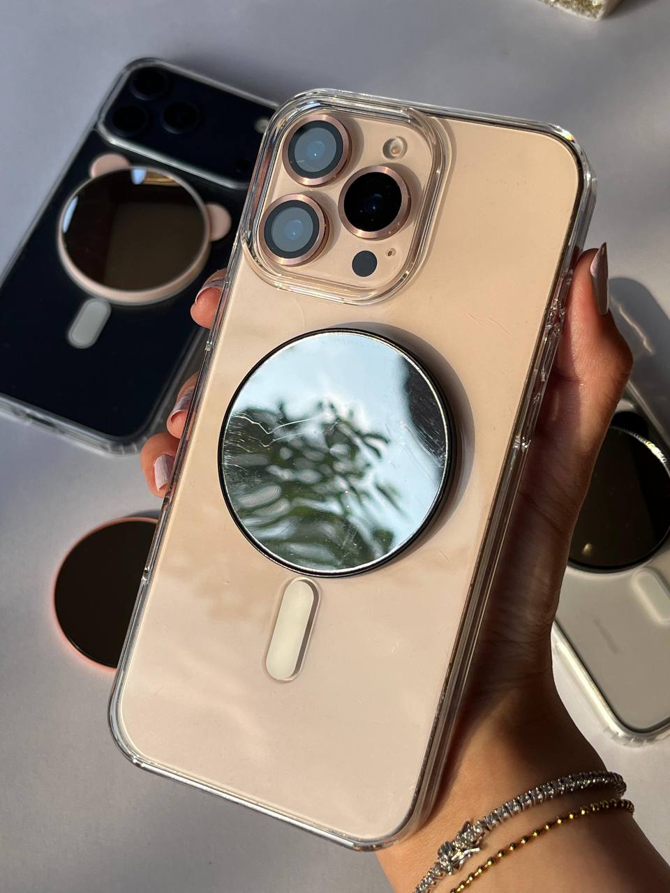 Magnetic Selfie Mirror