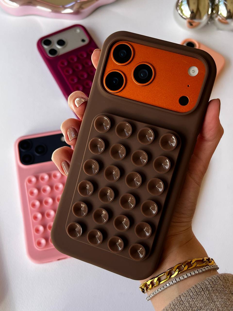 Sticky Stand Case – Karakeeb