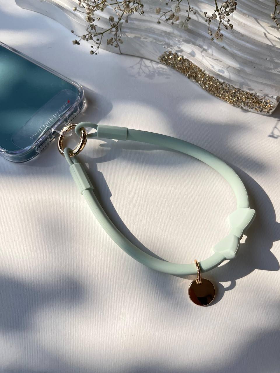 Ribbon Silicone Hanger