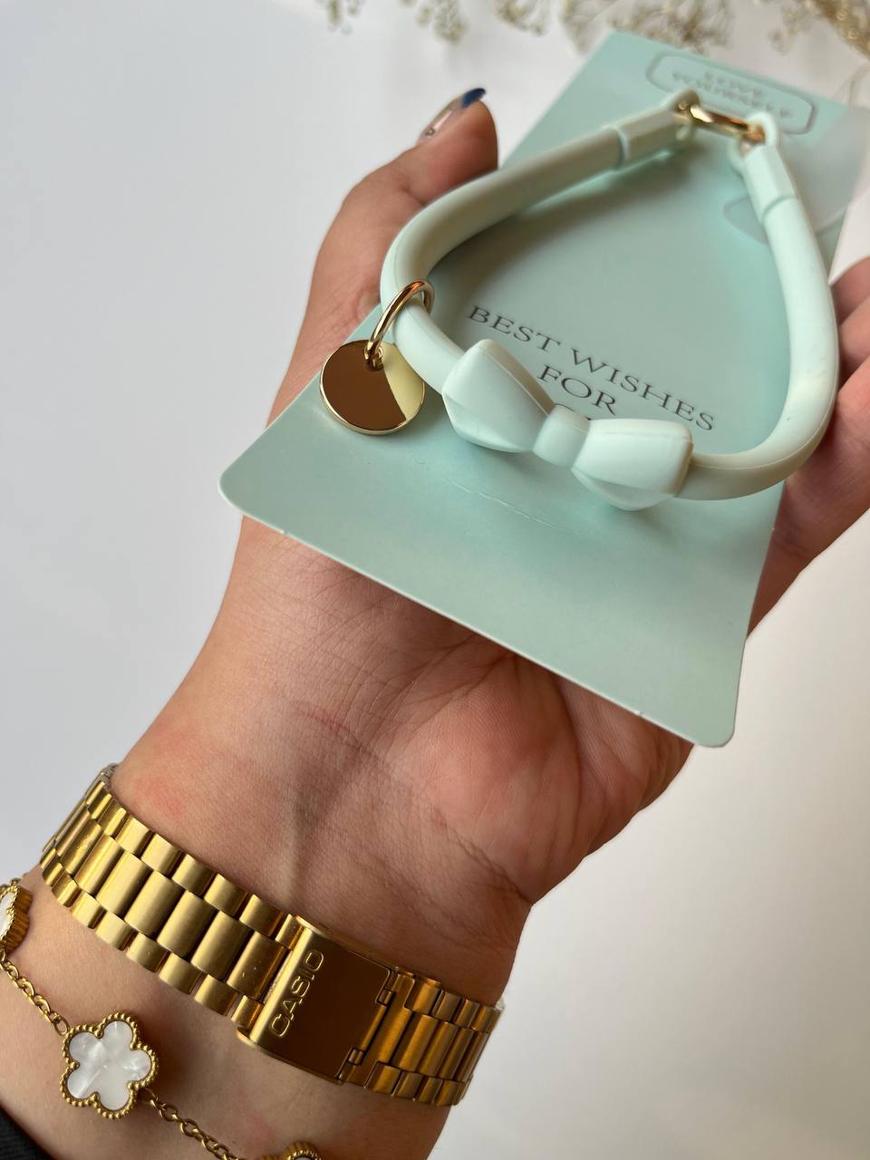 Ribbon Silicone Hanger