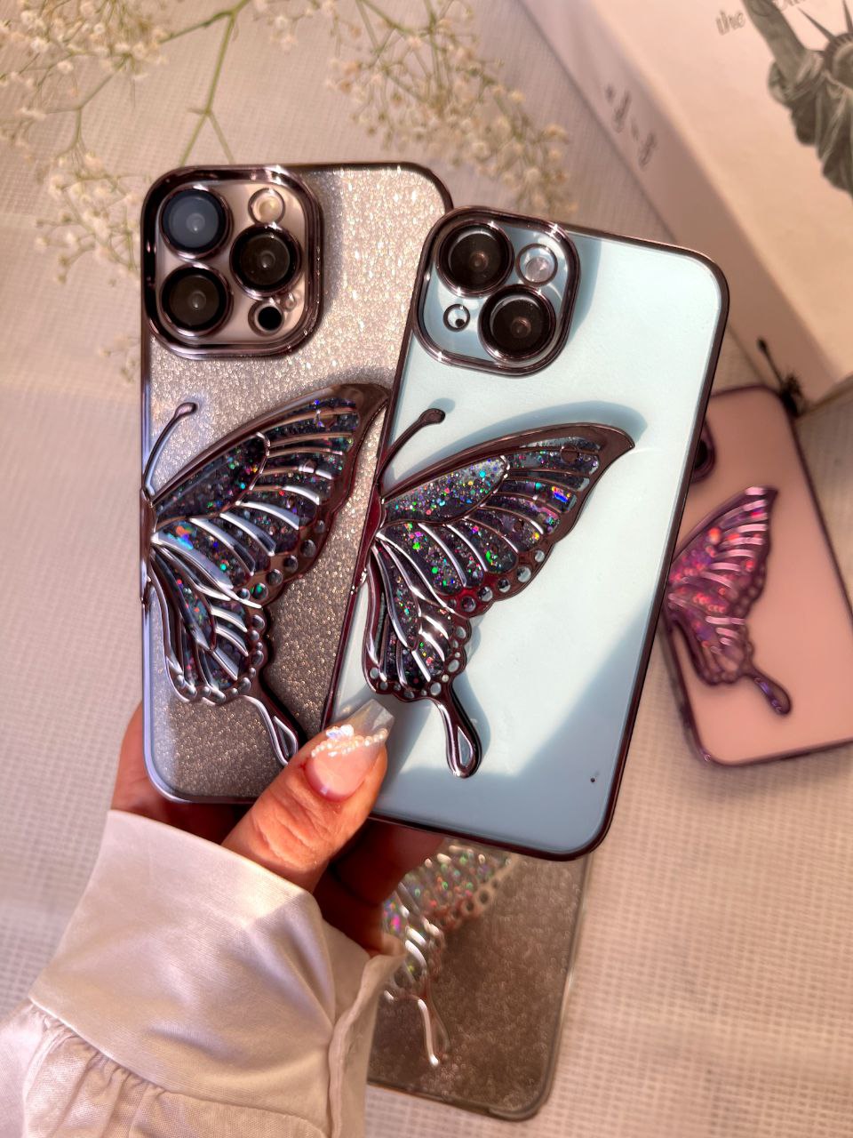 Transparent Butterfly Case With Glitter Sheet